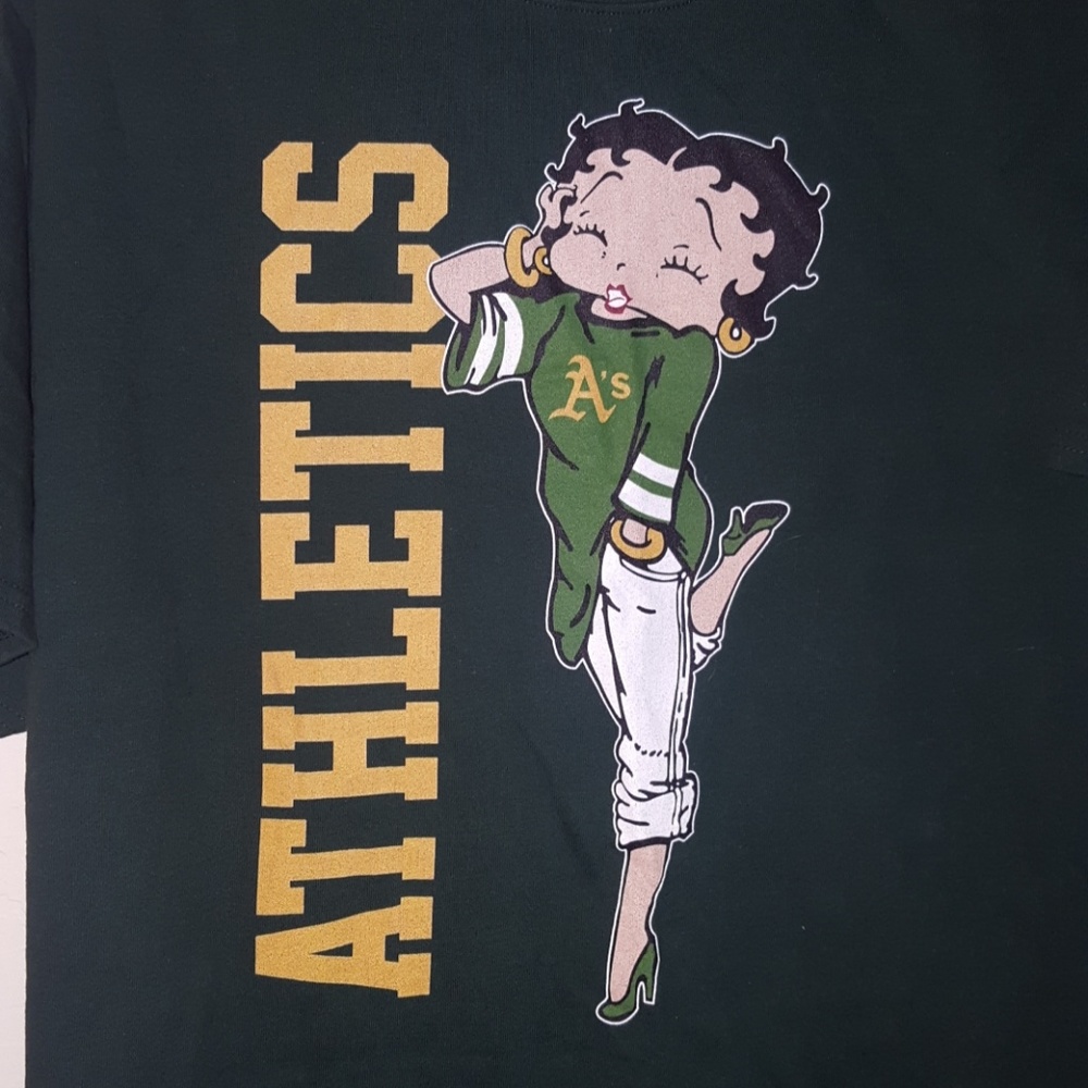 Women's Betty boop Oakland A's T-shirt Large